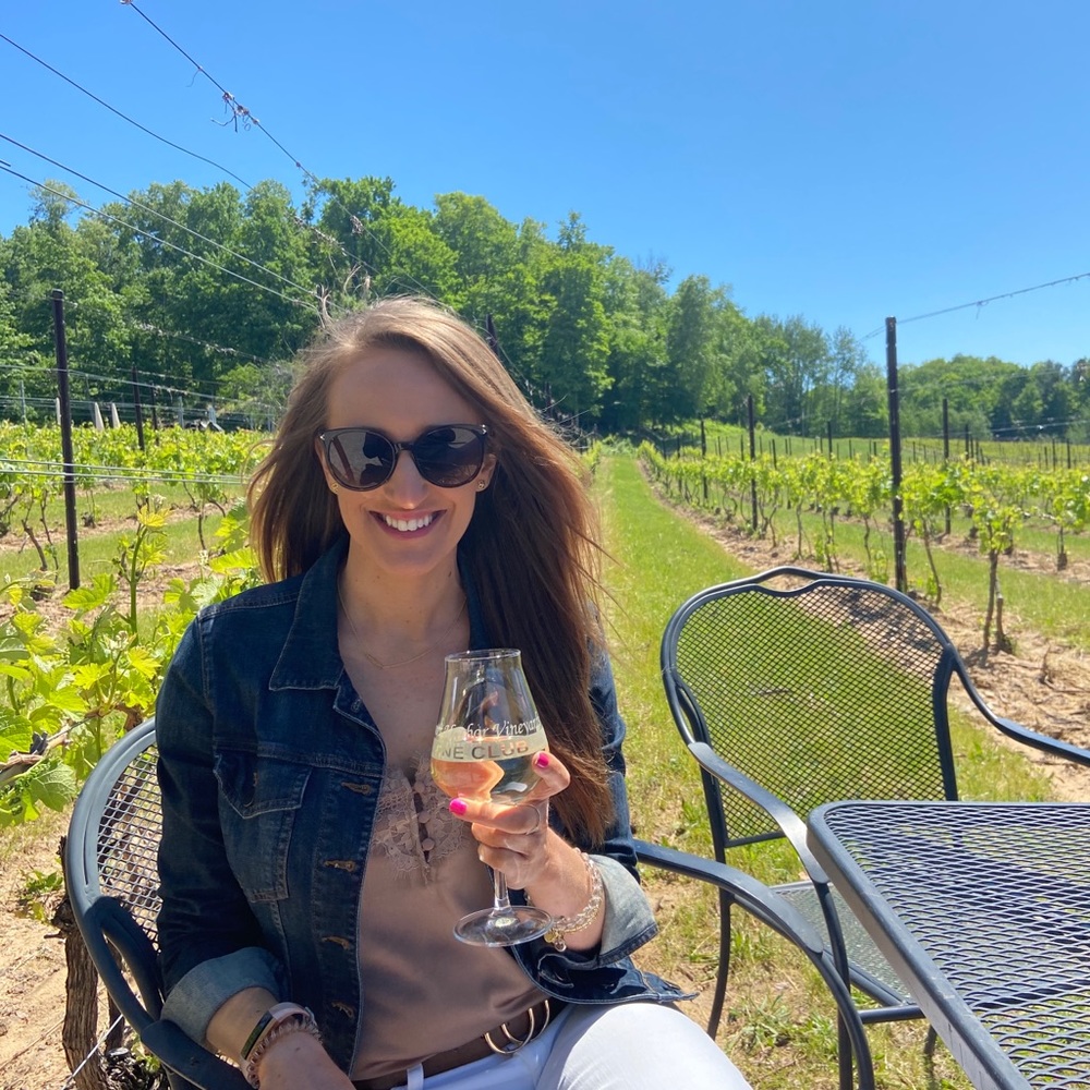 Meet your Posher, Nicole